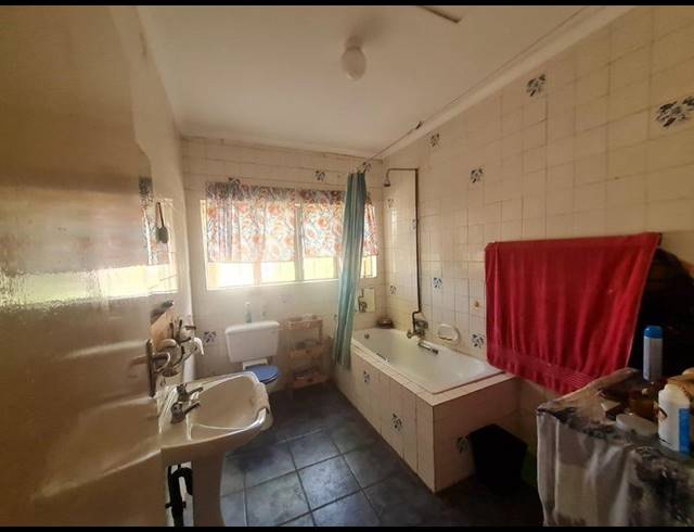 3 BEDROOM HOUSE FOR SALE IN UNITAS PARK